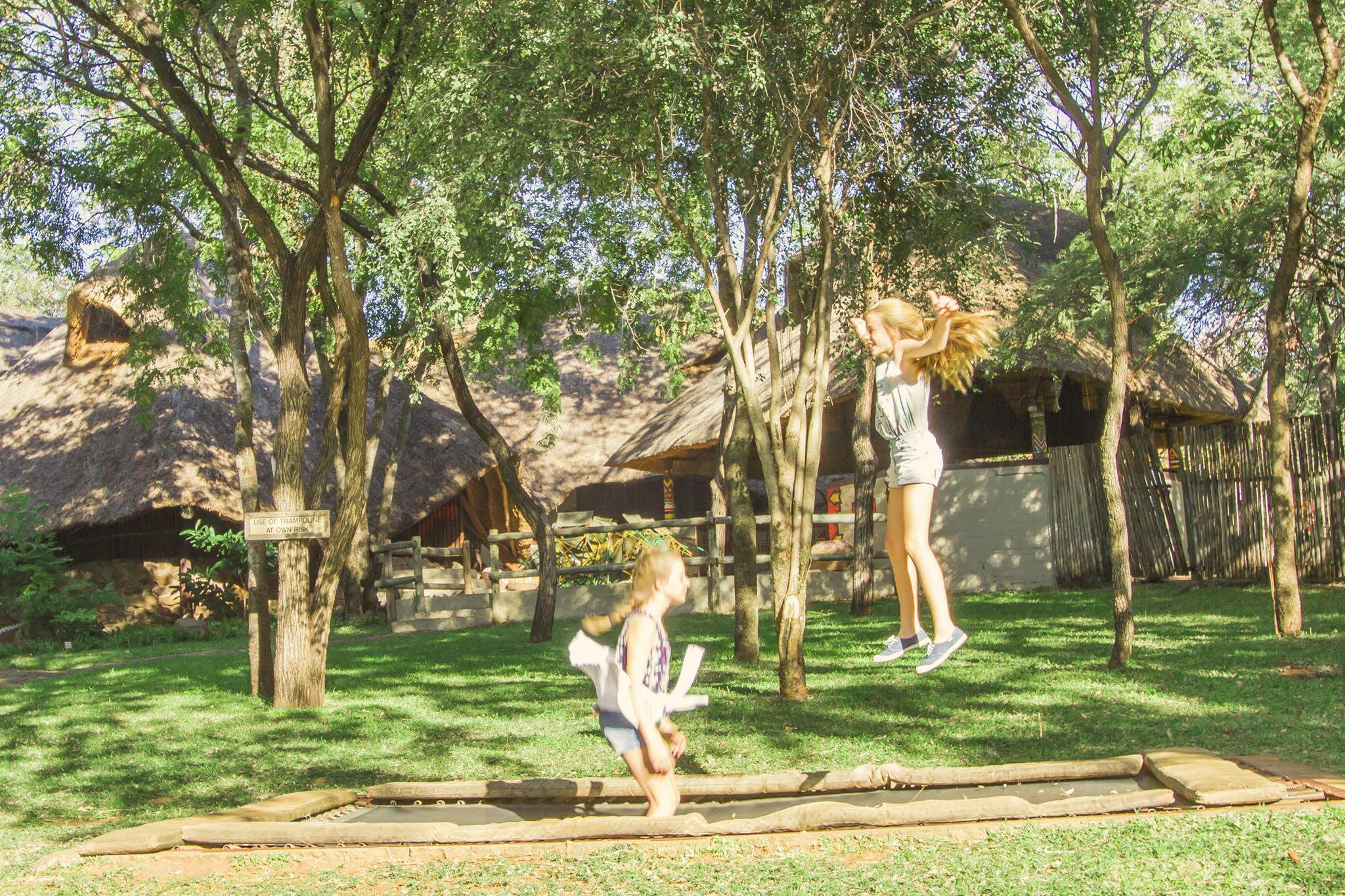 Lokuthula Lodges Air Terjun Victoria Bagian luar foto