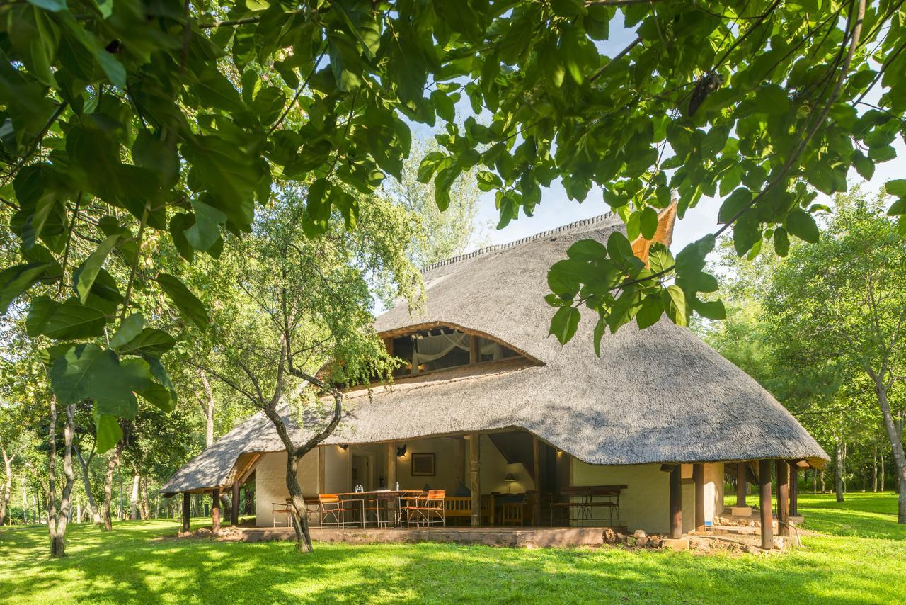 Lokuthula Lodges Air Terjun Victoria Bagian luar foto