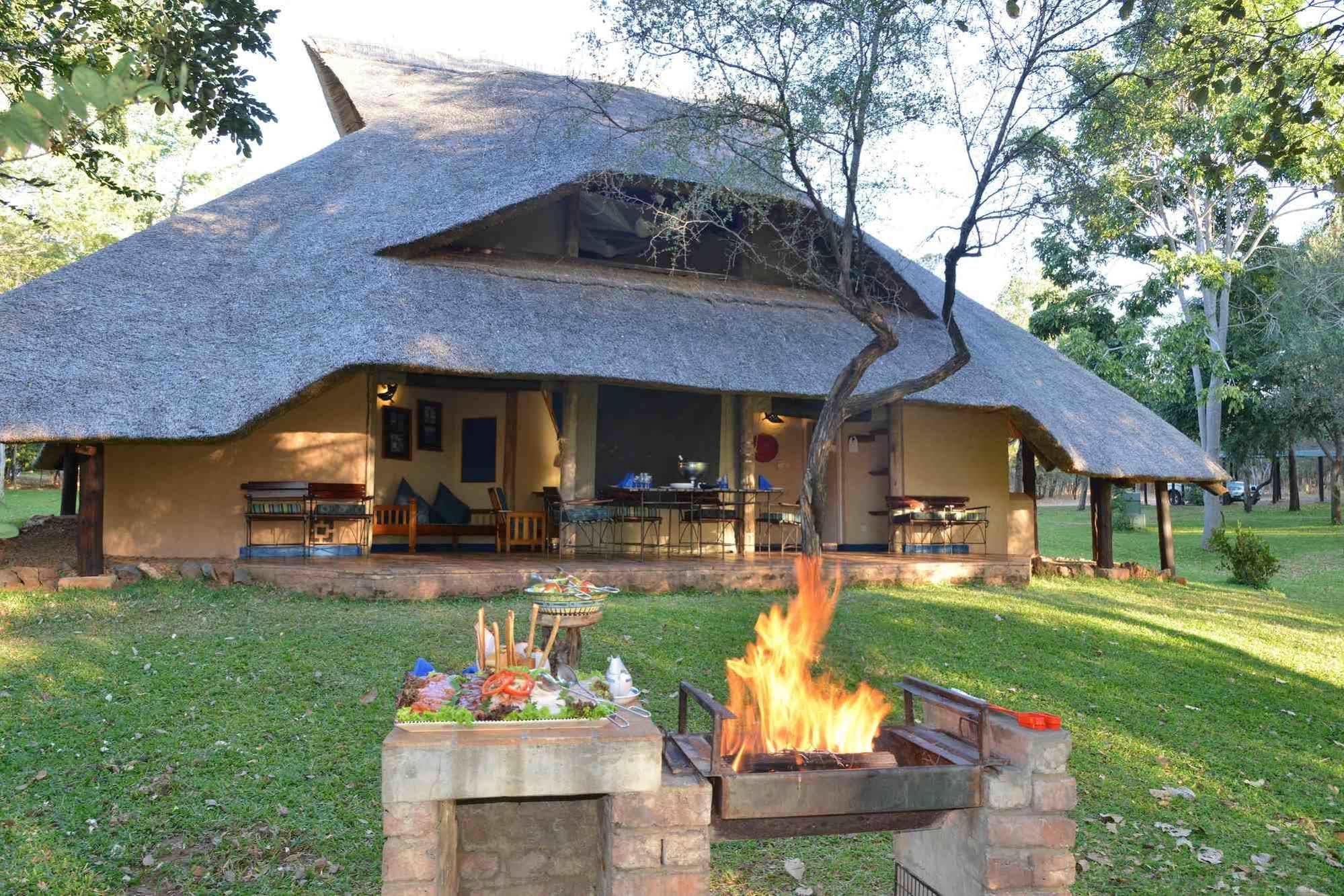 Lokuthula Lodges Air Terjun Victoria Bagian luar foto